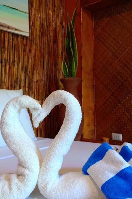 Sol Y Mar Beach Resort Хенерал Луна Екстериор снимка