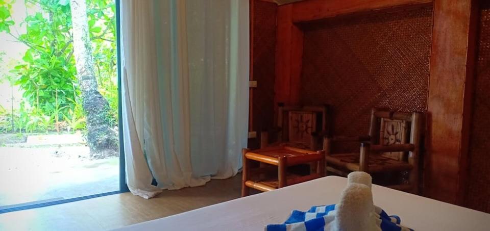 Sol Y Mar Beach Resort Хенерал Луна Екстериор снимка